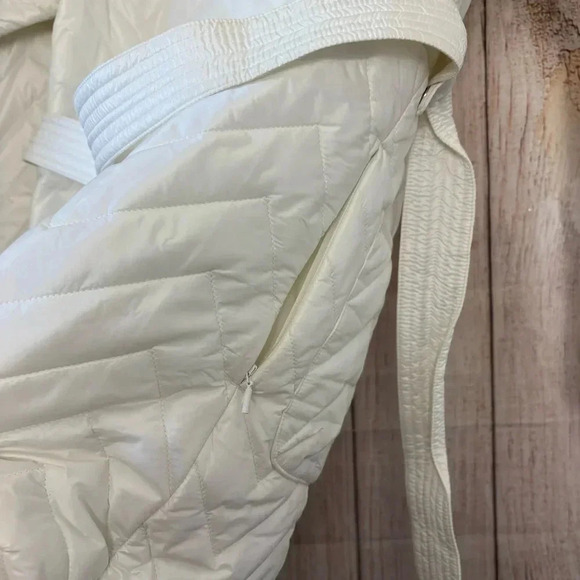 Athleta Womens Mendocino Quilted magnolia white coat size Small - Picture 5 of 16